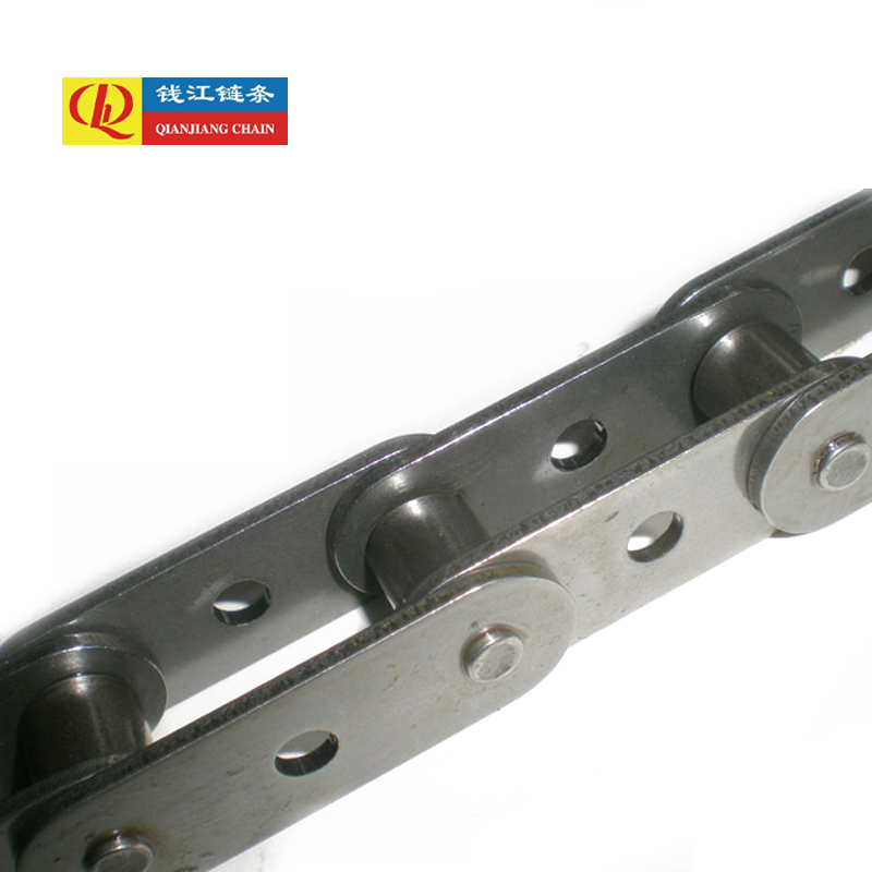 Kaksijakoiset kuljetinketjut, joissa keskellä on reiät